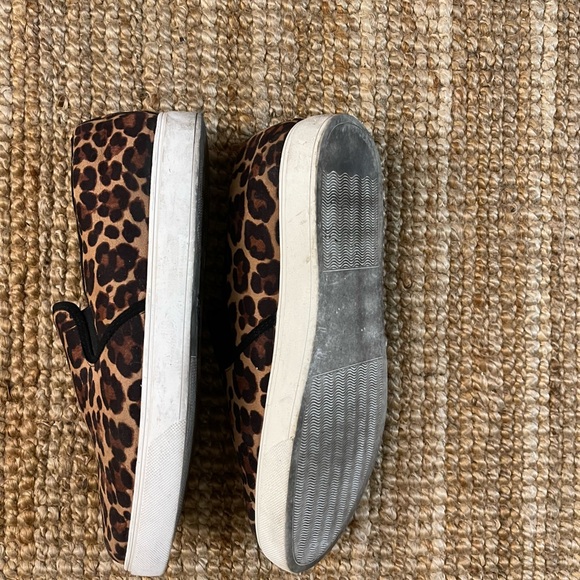 Leopard print canvas sneakers women sz 11W in very good condition. - Picture 5 of 6